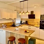 Apartment Le Lys D'or