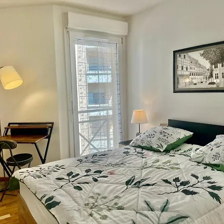 Le Lys D'or Yourhosthelper